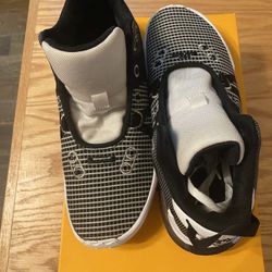 Nike LeBron Witness 7 Black, White Size 10 Men’s, Basketball Shoe.
