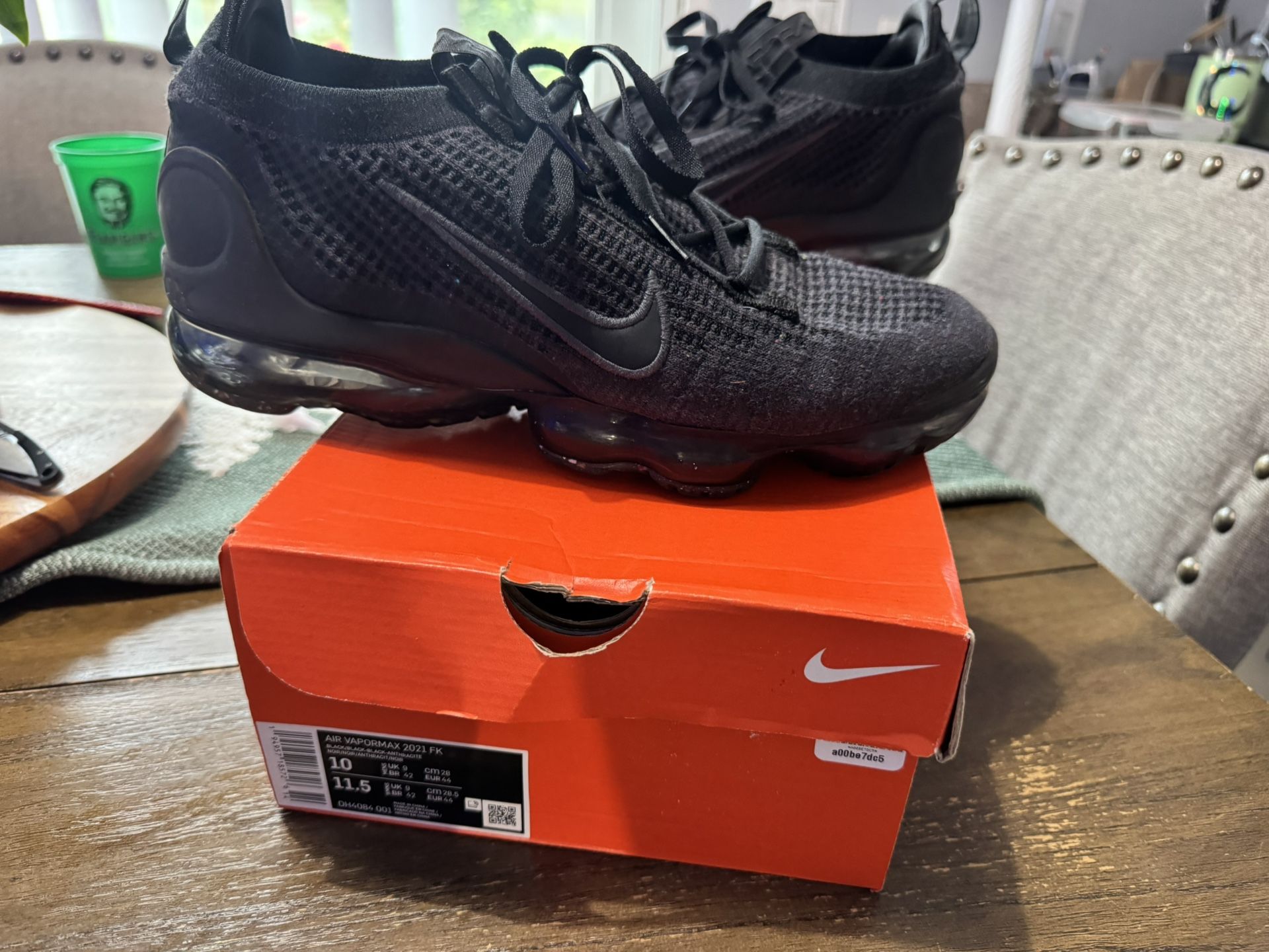 Nike Vapormax Triple Black Size 10