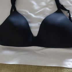 New SKIMS Bra Size 36DD 