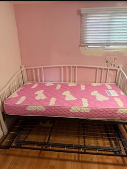 Double twin bed,  with one mattress