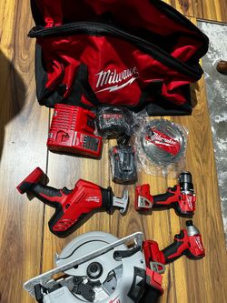 Vendo M18 18-VoltBrushless Cordless Combo Kit (4-Tool) with 2-Batteries, 1-Charger and Tool B