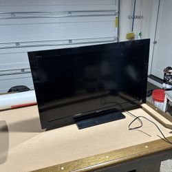 39 inch sony TV