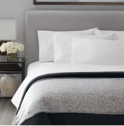 Member's Mark 700 Thread Count. Egyptian Cotton 6 Piece Sheet Set  Queen / King