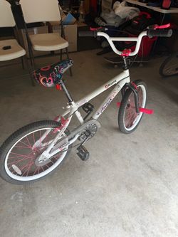 Razor Angel 20” Girls BMX