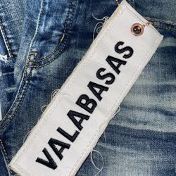 $80 Size 29 Valabasas Flares