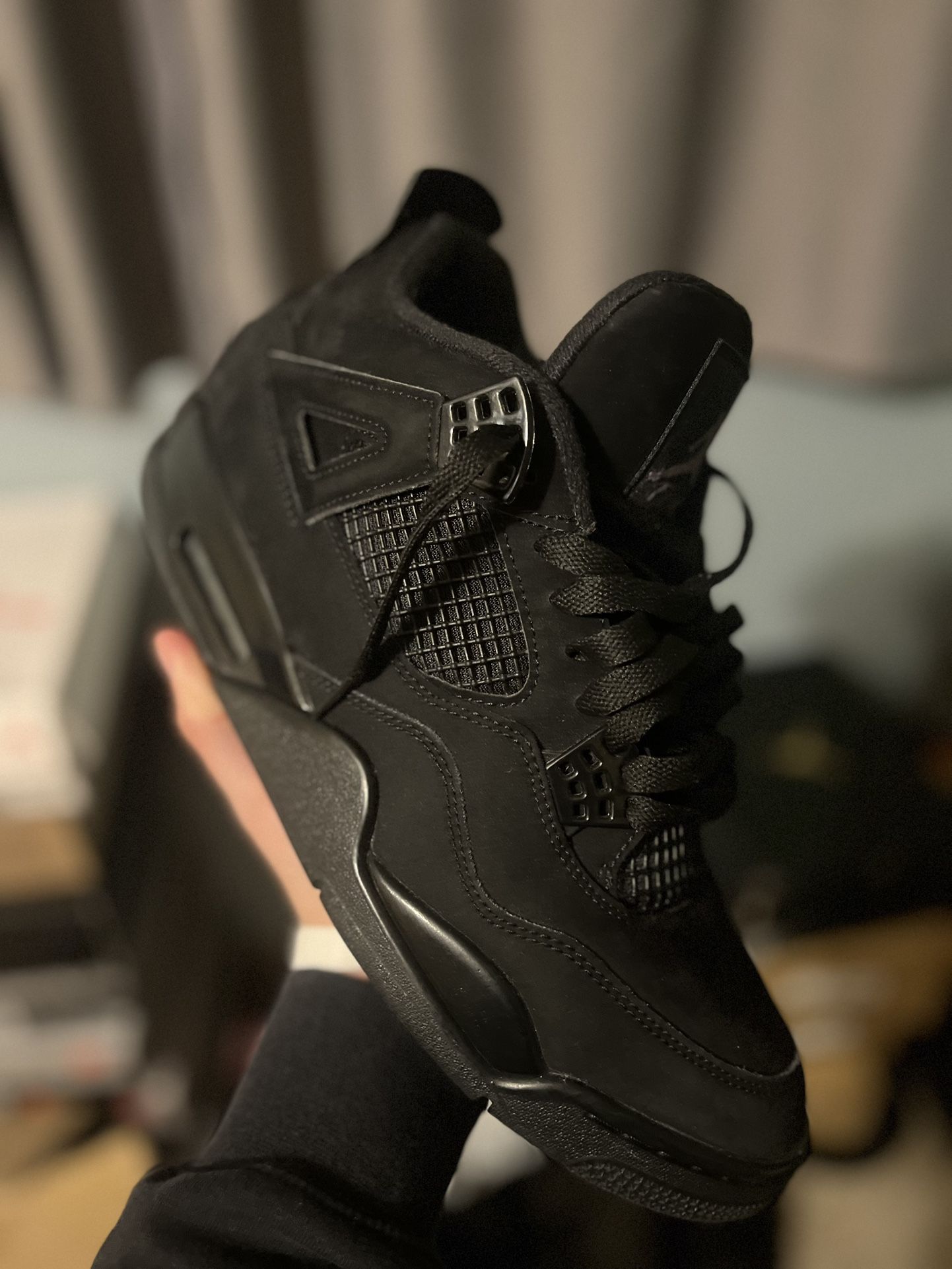 Jordan 4 Black Cat