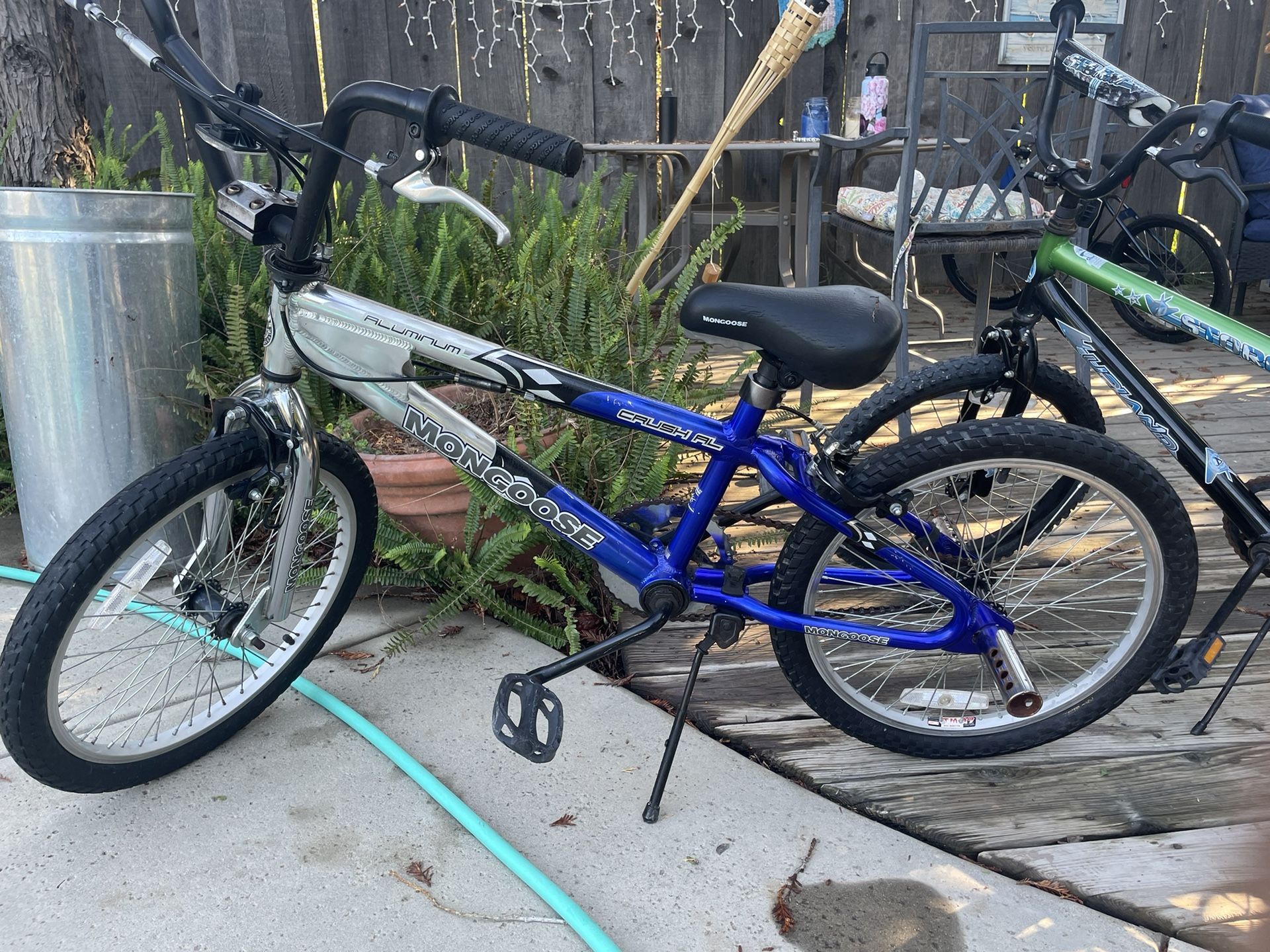 A Mongoose Bmx aluminum bike