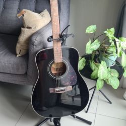 Yamaha F370BL Guitar + Case + Capo / New elixir Strings Installed 