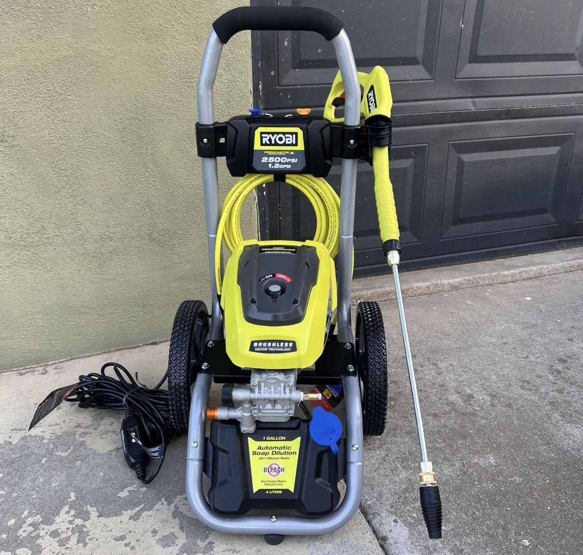 RYOBI 2500PSI 1.2 GPM High Performance Cold Water Electric Pressure Washer