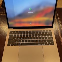 2017/18 Macbook Pro 13 2.3 i5 8GB 256GB (screen Issues : Left Side Of Screen See Photo)