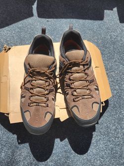 King Size Durable trail sneakers with water resistant