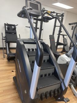 $2495 Life Fitness Power mill