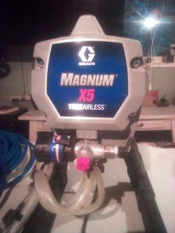 Graco Magnum X5 Airless Paint Sprayer + extra 25' hose **BRAND NEW**
