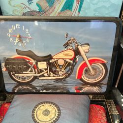 VINTAGE HARLEY DAVIDSON WOOD LACQUERED WALL ART WITH CLOCK