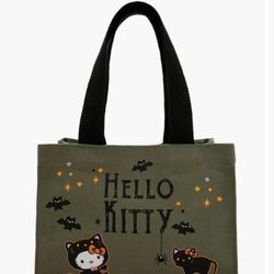 HALLOWEEN HELLO KITTY  TOTE