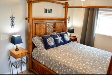 Bamboo Canopy Bed
