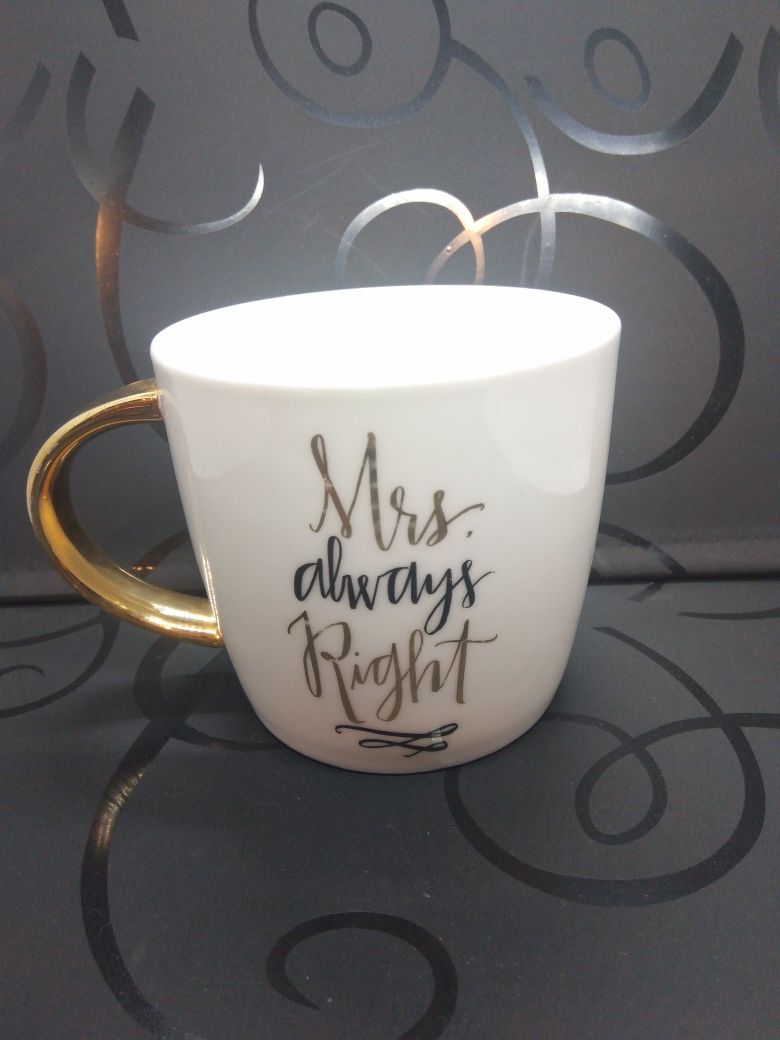 Mrs. Always Right Cup💕