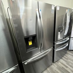 WHAAAT?? ONLY $999?? LG 26 Cu Ft SMART Counter Depth MAX Refrigerator w/ Dual Ice Makers