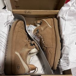 UGG LOWMEL ‘CHESTNUT’ SHOES WOMEN'S 6