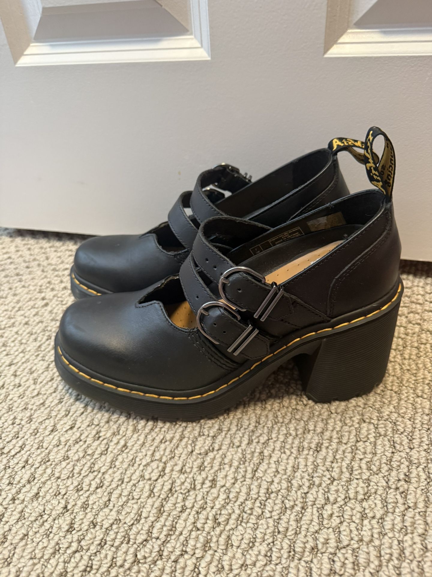 Dr. Martens Air Wave Eviee Size US 9