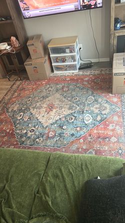 8 x 8 Washable rug