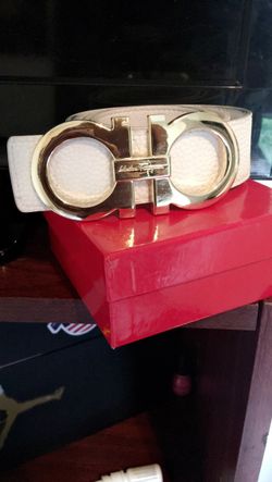 Men’s Ferragamo Belt Size 38