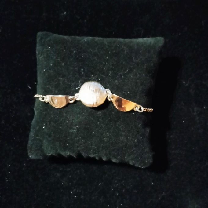 Goldtone 9" Chain Bracelet