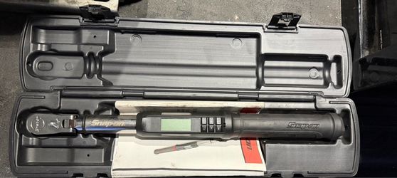 3/8" Drive Flex-Head TechAngle® Torque Wrench (5–125 ft-lb) (Black)