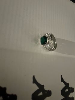 Sparkly zircon ring