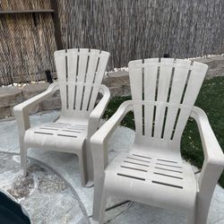 Pool/patio chairs 