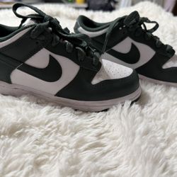 Nike Dunks