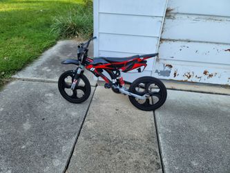 HYPER BICYCLES 16 INCH MOTO BIKE