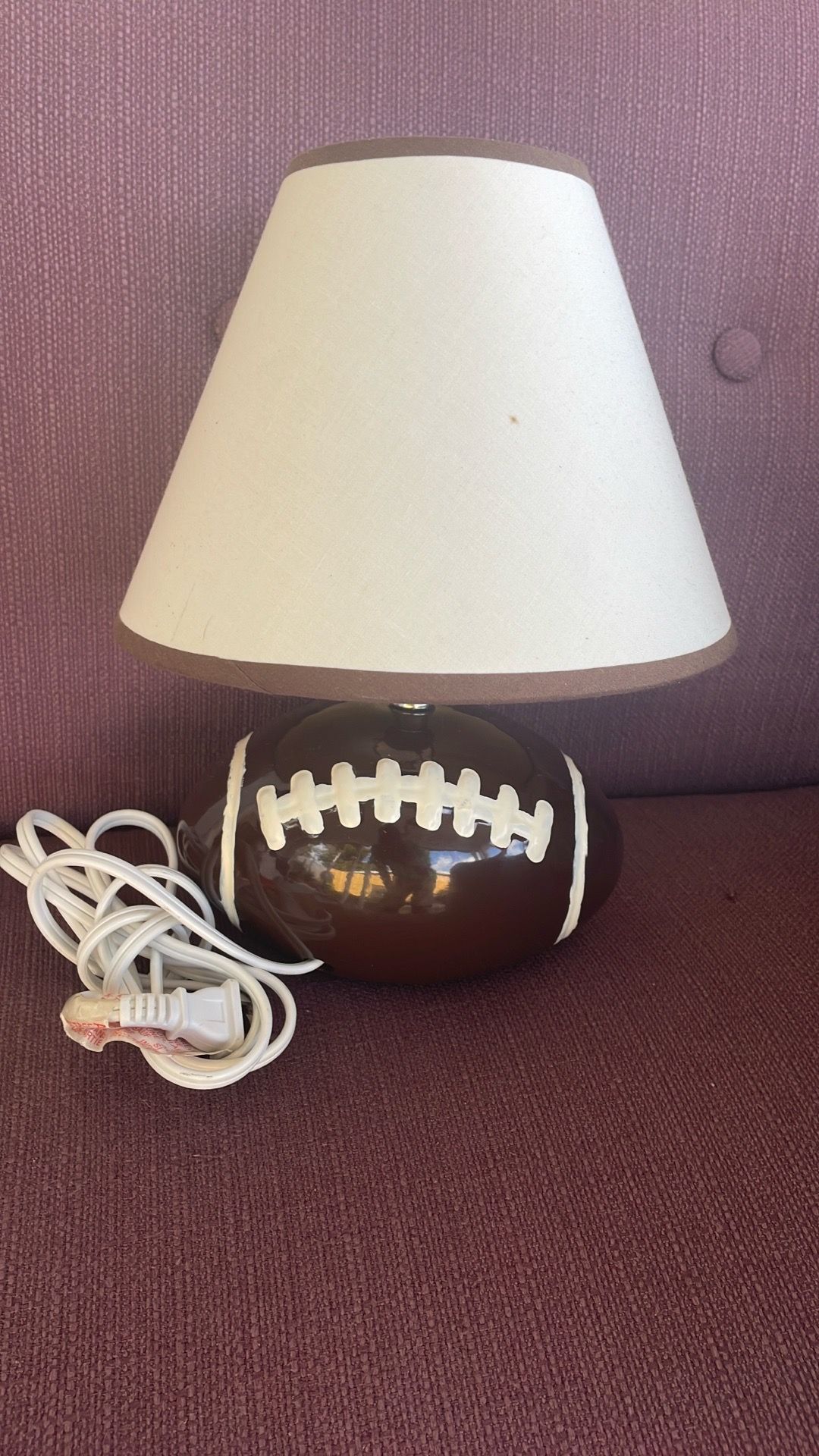 Table lamp