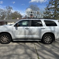 2008 Toyota Sequoia 