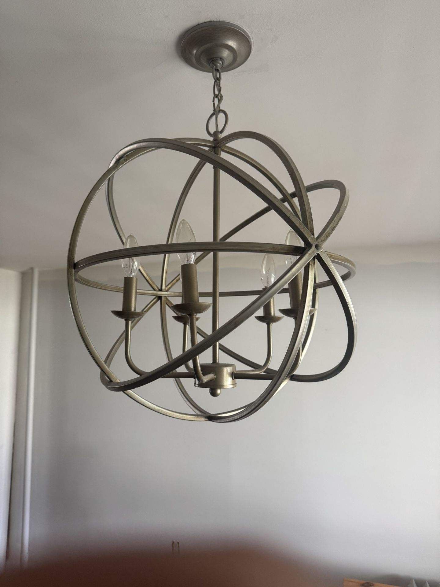 Very nice chandelier