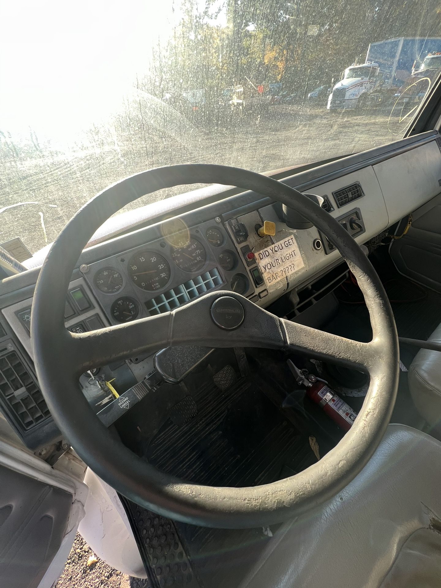 2000 Freightliner Towing