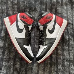 Jordan 1 Retro Black Toe (2016)