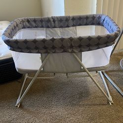Rocking Bassinet 
