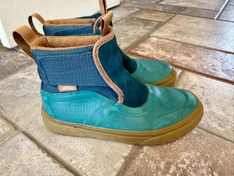 Vans MTE - Kids Size 2