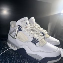 Jordan 4 Midnight Navy