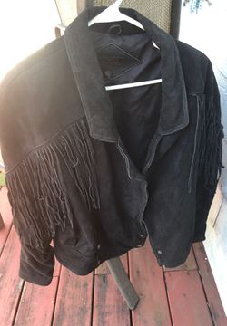 Leather jacket with fringe size large