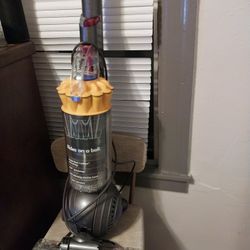 Dyson DC 40 Vacuum