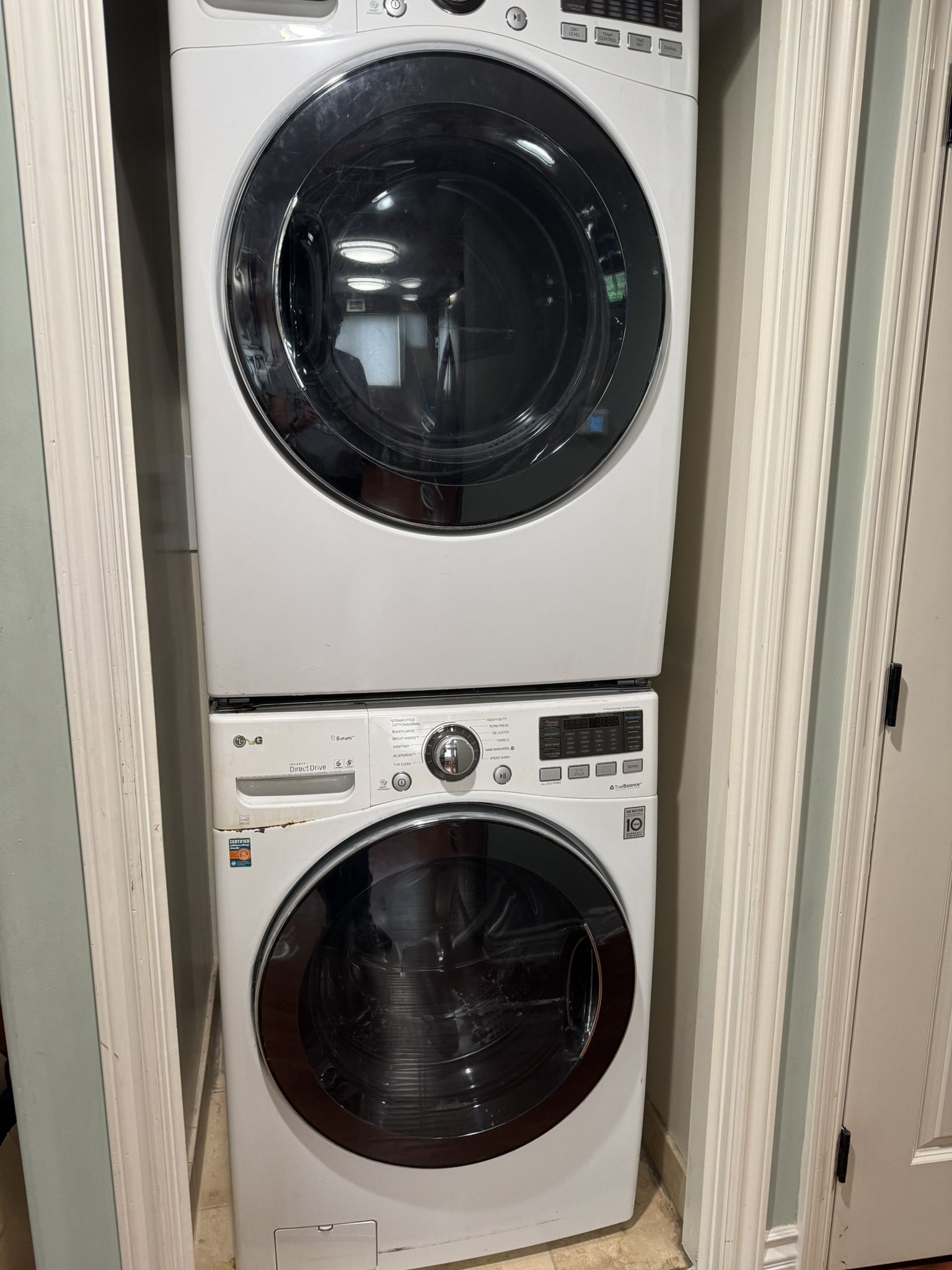 LG Washer and Dryer (pair) - Secadora y Lavadora (West LA/ Santa Monica)