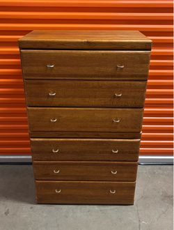 Beautiful 6 Drawer Wood Dresser