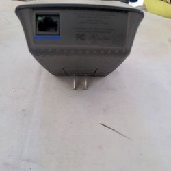 Cisco Linksys Re1000 Used 