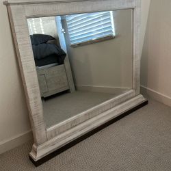  Mirror (brand New)
