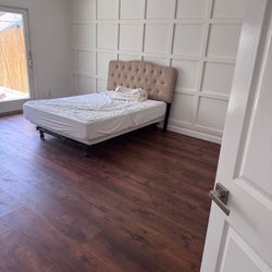 Bed only no mattress!