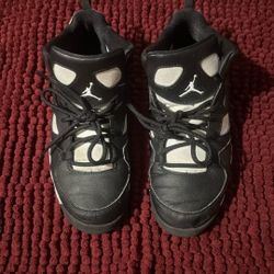 Youth Jordans