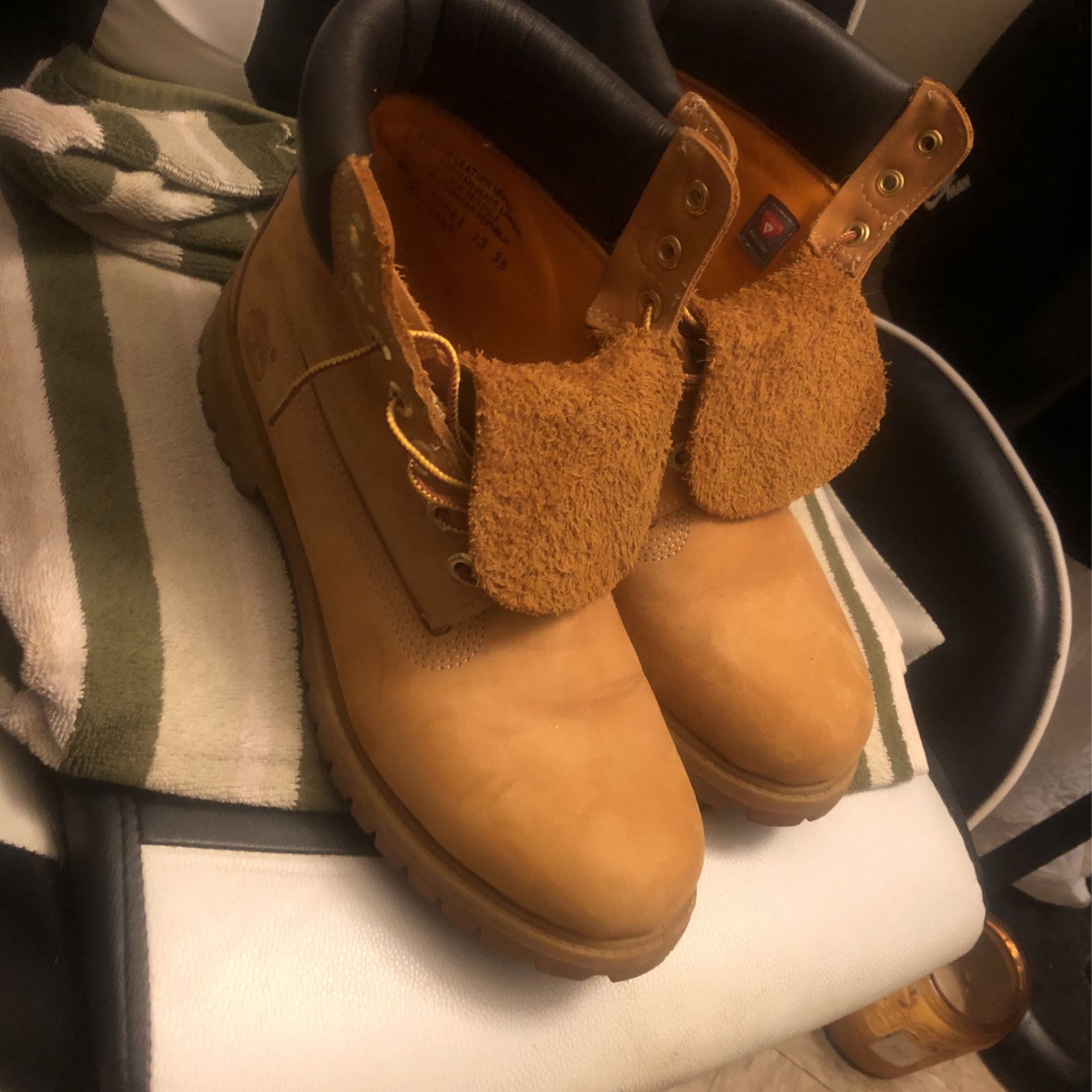 Timberland Boots  (55$)11 Men 