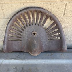 Tractor Seat 